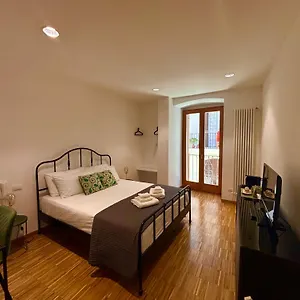 Dadu 14 Guest house